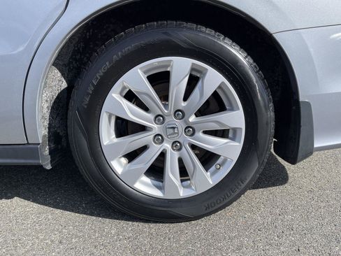 Used 2018 Honda Odyssey LX image 24