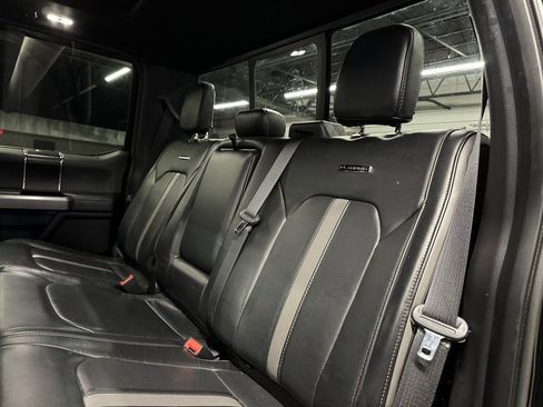 Used 2019 Ford F250 Platinum w/ Platinum Ultimate Package AWD/4WD image 27