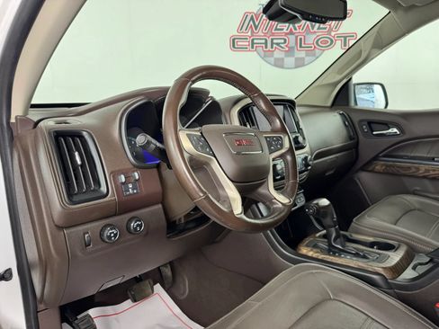 Used 2021 GMC Canyon Denali AWD/4WD image 10