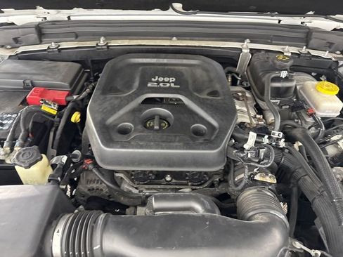 Used 2020 Jeep Wrangler Unlimited Sport S image 17