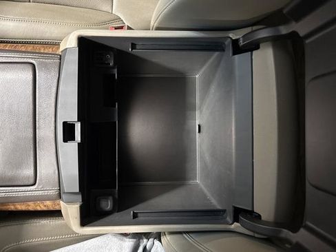 Used 2015 Chevrolet Tahoe LTZ image 13