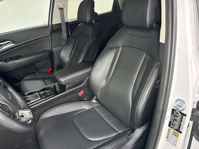 Used 2023 Kia Sportage EX FWD image 13