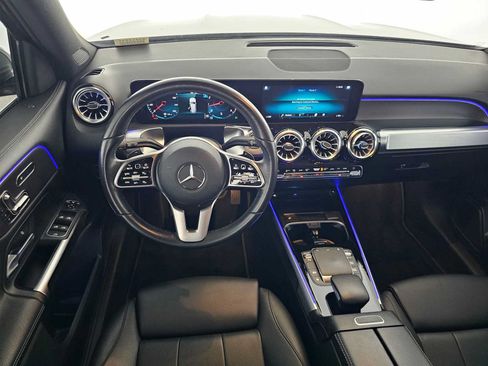 Used 2022 Mercedes-Benz GLB 250 image 18
