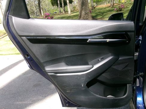 Used 2024 Kia Seltos EX image 39