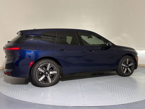 Used 2026 BMW iX xDrive45 AWD/4WD image 8