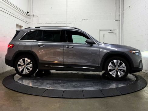 Used 2023 Mercedes-Benz EQB 250+ w/ Exclusive Package image 10