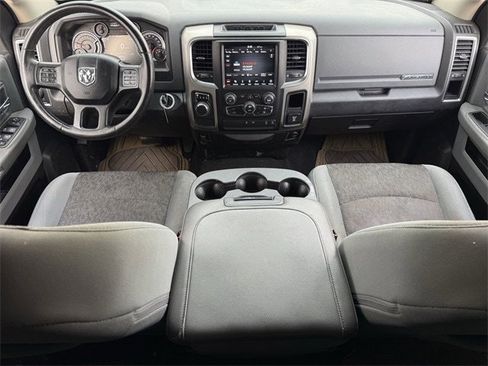 Used 2019 RAM 1500 Big Horn image 12