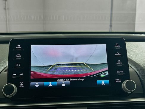 Used 2019 Honda Accord Sport image 21