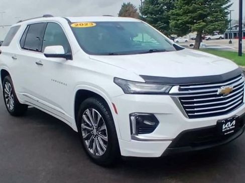 Used 2023 Chevrolet Traverse Premier AWD/4WD image 5