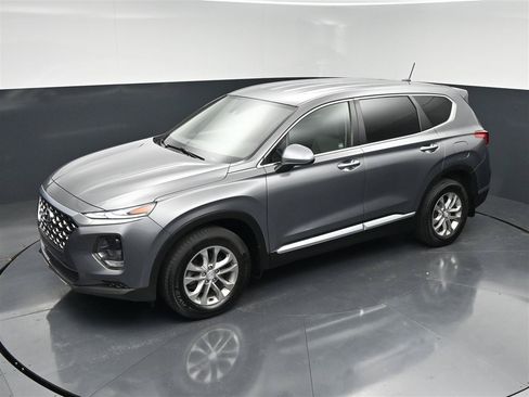 Used 2020 Hyundai Santa Fe SE AWD/4WD image 19