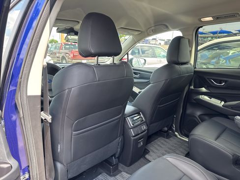 Used 2026 Subaru Ascent Premium AWD/4WD image 24