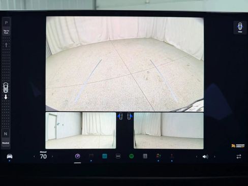 Used 2025 Tesla Model X image 27