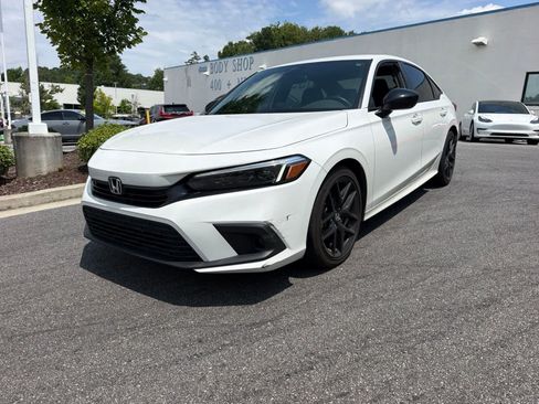Used 2024 Honda Civic Sport image 1
