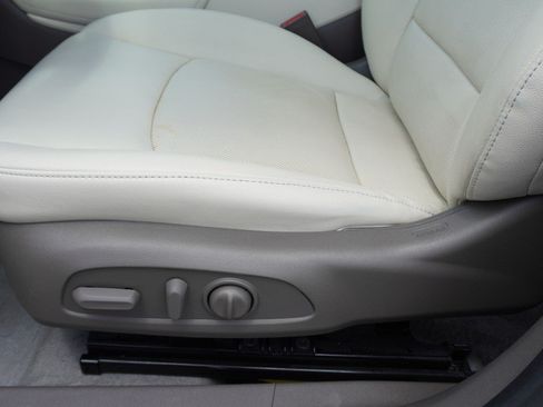 Used 2024 Chevrolet Malibu LT FWD image 25