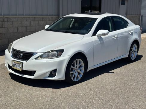 Used 2011 Lexus IS 350 AWD w/ Luxury Plus Value Edition image 7