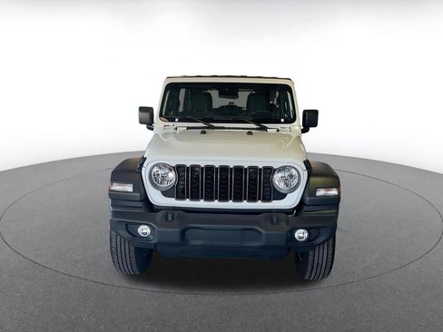 Used 2025 Jeep Wrangler Sport S image 5