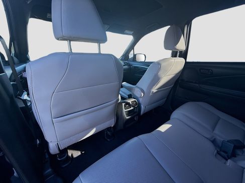 Certified 2023 Honda Passport EX-L image 25