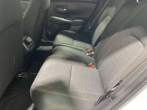 Used 2024 Honda HR-V Sport image 12