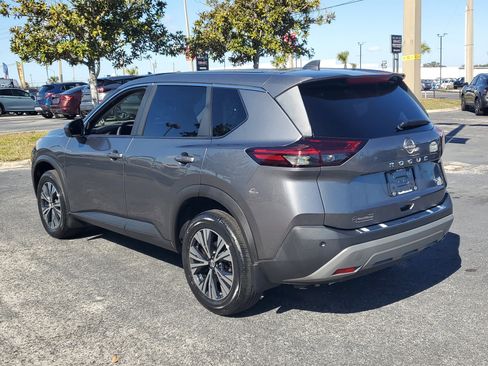 Certified 2023 Nissan Rogue SV image 8