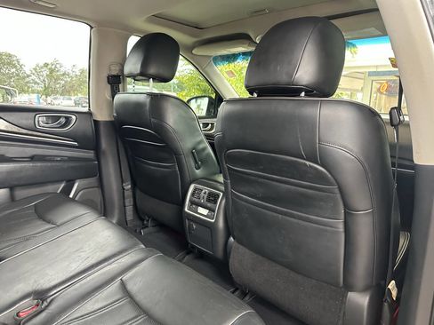 Used 2014 INFINITI QX60 AWD w/ Cargo Package image 21