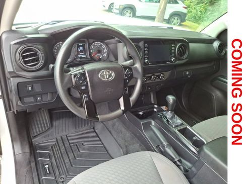 Used 2021 Toyota Tacoma SR w/ SR Convenience Package RWD image 11