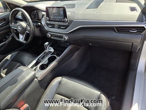 Used 2023 Nissan Altima 2.5 SR FWD image 19