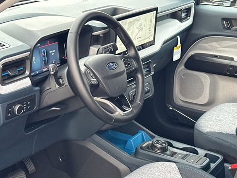 New 2025 Ford Maverick XLT w/ XLT Luxury Package image 14