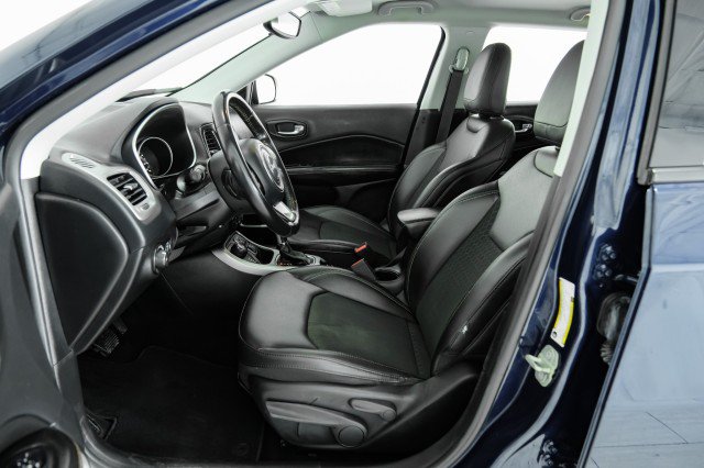 Used 2020 Jeep Compass Latitude AWD/4WD image 28