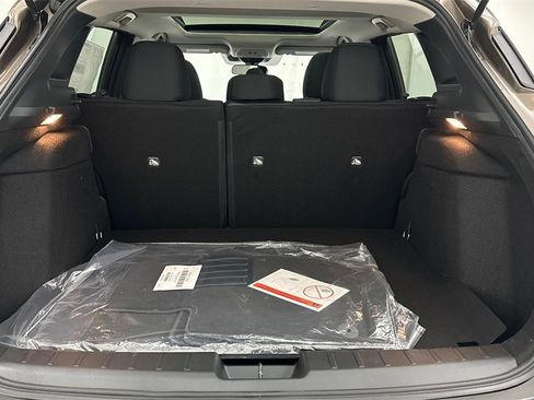 New 2026 Nissan Kicks SV w/ SV Premium Package image 12