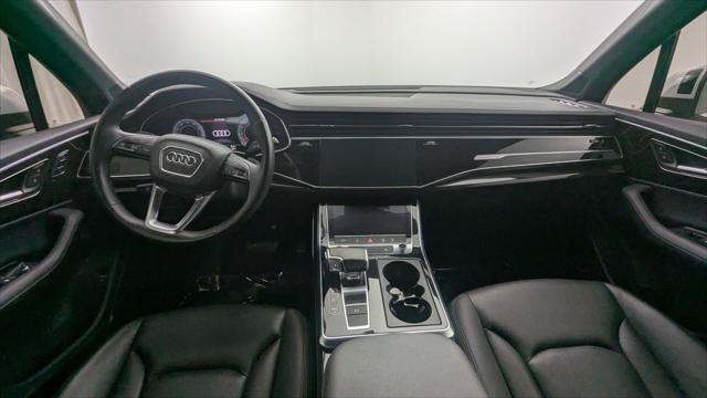 Used 2023 Audi Q7 2.0T Premium Plus w/ Premium Plus Package AWD/4WD image 22