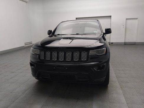 Used 2020 Jeep Grand Cherokee Altitude AWD/4WD image 15