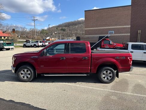 Used 2015 Ford F150 XLT w/ Trailer Tow Package image 5