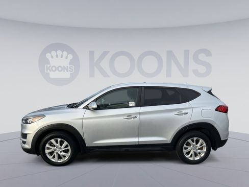 Used 2019 Hyundai Tucson SE image 2
