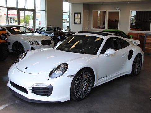 Used 2015 Porsche 911 Turbo S AWD/4WD image 44
