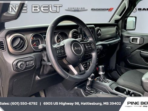 Used 2021 Jeep Wrangler Sport S image 12