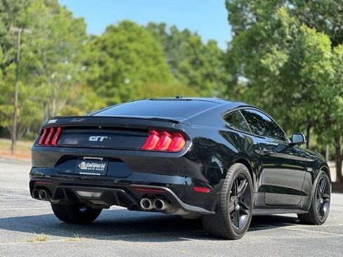 Used 2018 Ford Mustang GT Premium RWD image 5