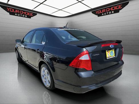 Used 2010 Ford Fusion SE image 3