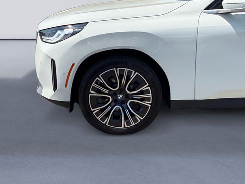 New 2026 BMW X3 xDrive30i w/ Premium Package AWD/4WD image 9