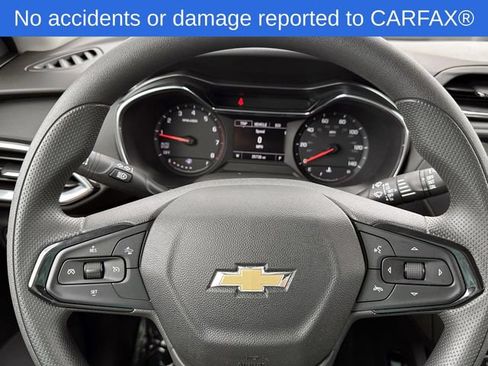 Used 2023 Chevrolet TrailBlazer LT FWD image 21