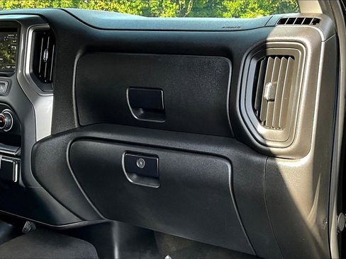 Certified 2024 Chevrolet Silverado 2500 Custom w/ Custom Value Package image 22