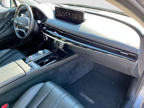 Used 2023 Genesis G80 2.5T image 33