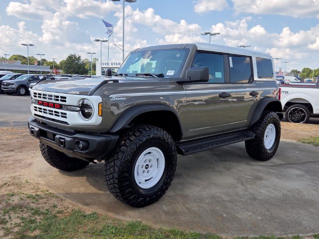 New 2026 Ford Bronco Heritage Edition AWD/4WD image 3