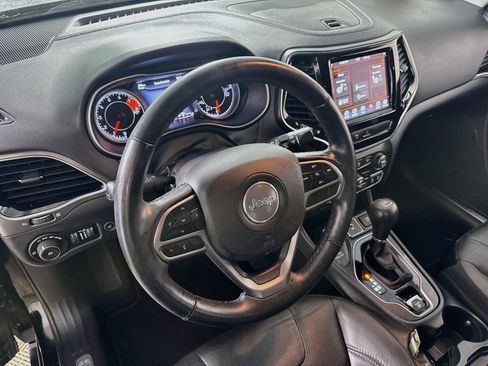 Used 2019 Jeep Cherokee Limited AWD/4WD image 22