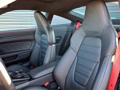 New 2026 Porsche 911 Carrera GTS image 5