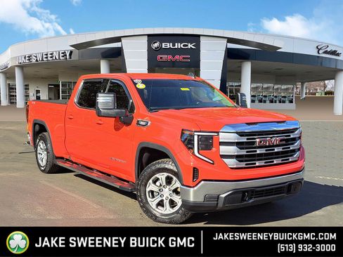 Used 2024 GMC Sierra 1500 SLE w/ Preferred Package image 1