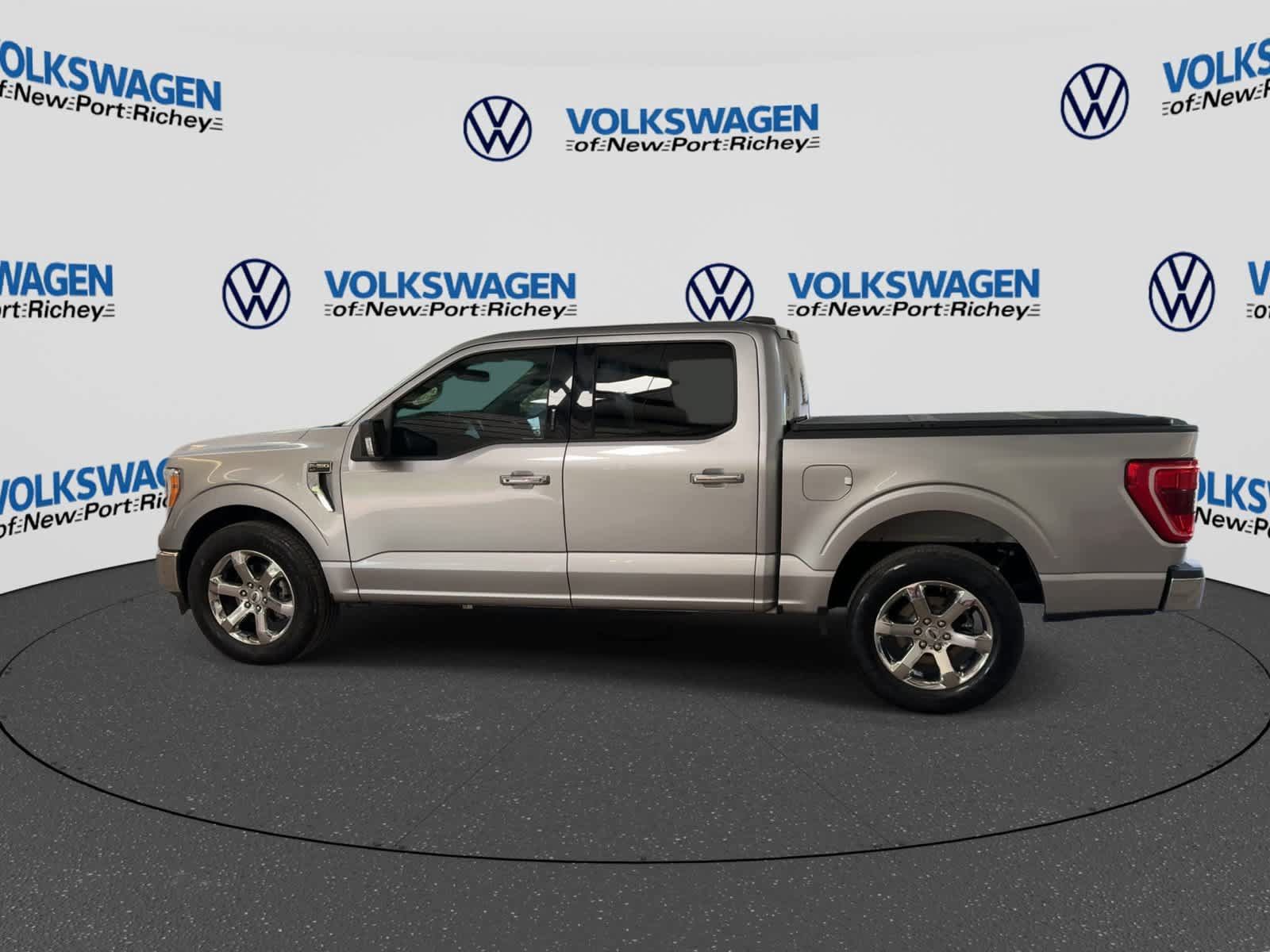 Used 2022 Ford F150 XLT w/ Equipment Group 302A High RWD image 5