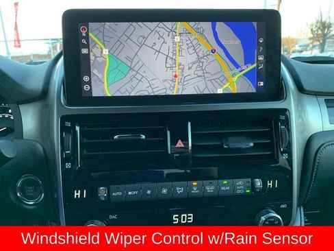 Used 2023 Lexus GX 460 Premium w/ Premium Package image 22