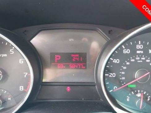 Used 2018 Kia Sedona L FWD image 6