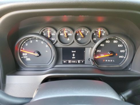 Used 2025 Chevrolet Silverado 1500 Custom Trail Boss AWD/4WD image 27