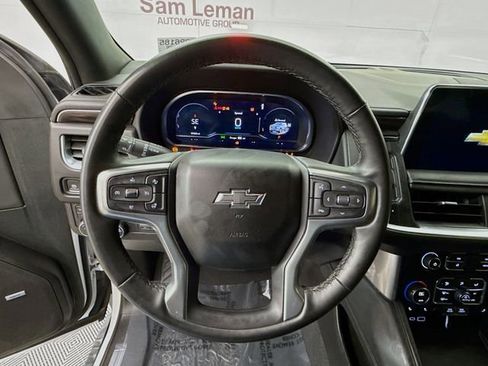 Used 2024 Chevrolet Tahoe Z71 w/ Luxury Package AWD/4WD image 14